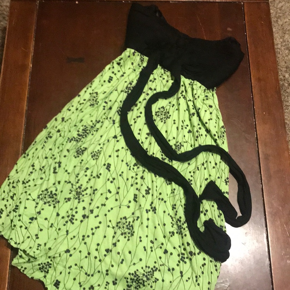 Black and Green dress size XL